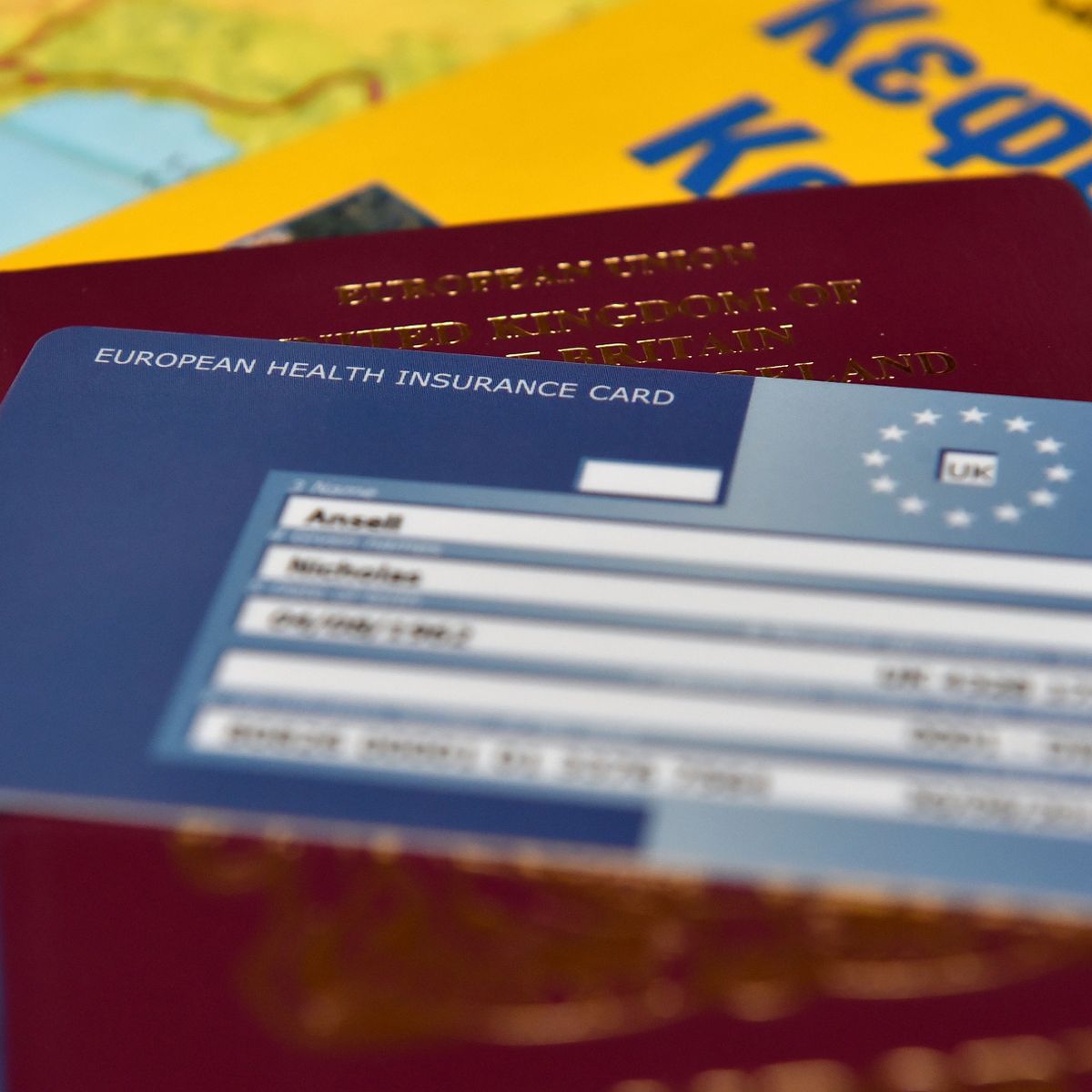 European Health Insurance Card Portugal - Pays For Public Medical Fee